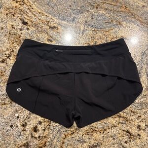 Lululemon Hotty Hot Short